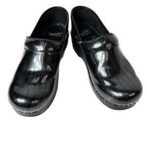 Dansko Black Silver Metallic Patent Flowing Dot Print Classic Clogs Sz 39/8.5-9